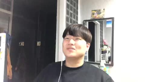 어대여의 모바일 첫 방송