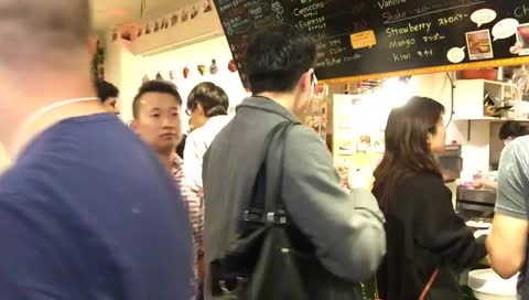 [EN/CH/ES/JP] New Year Party ! at Sakura Hotel Jimbocho !  Let’s meet some new people !