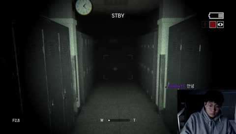 쫄눙이 아웃라스트2 켠왕