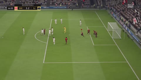 Spiele fortnite und call of duty also Zuschauen 😁😁