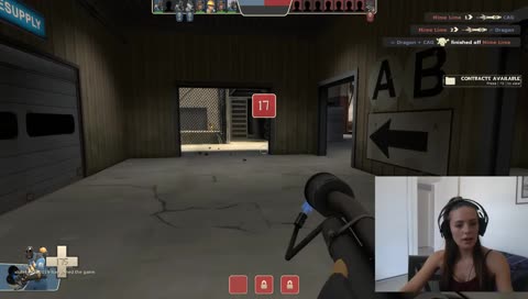 Aussie girl plays team fortress 2