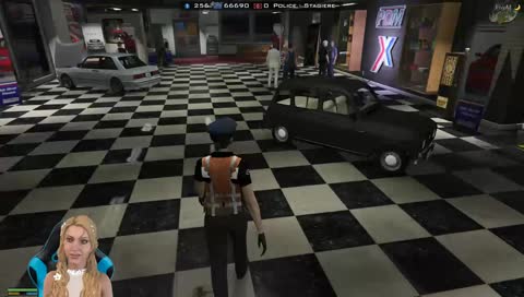 Loubna is back <3 [E-nation]  !loots