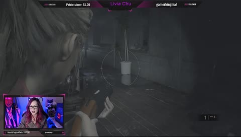 Resident Evil 2 w/friends ... I'm scared! I need an adult D: