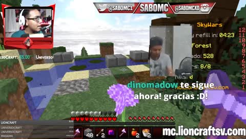 JUGANDO CON SUBS EN 2.0!! MINECRAFT 1.8 NO PREMIUM😱