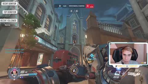 Начинающий киберспортсмен.