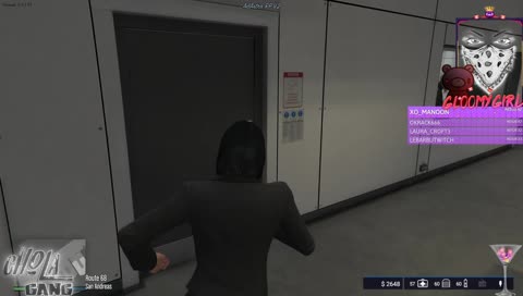 Comment casser une vitre avec le poing ?