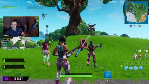 Que pense teeqzie de molayns ?