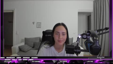 just chatting mit dilakie