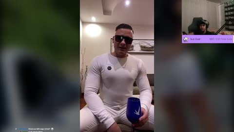 PSG Ogli7 vodkát iszik