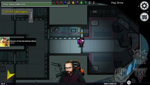 Alors Mamie elle lui a mis un gros coup d'canne dans les roubignolles !