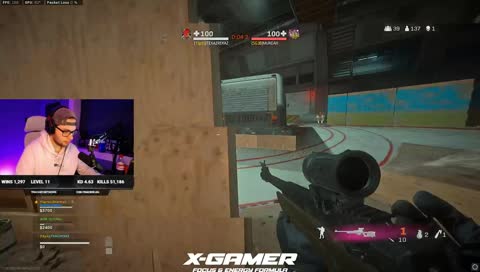 Jeg vet ikke hva som er  verst, om det er meg eller han der