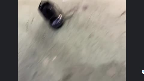 es imposible que alguien le pegue