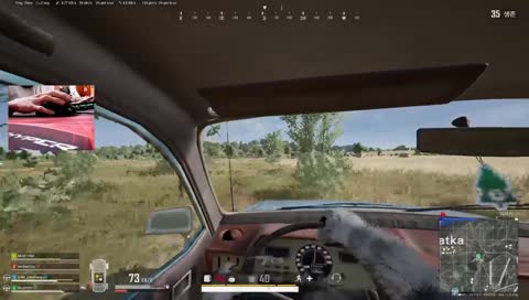 欸白痴開到海裡面了