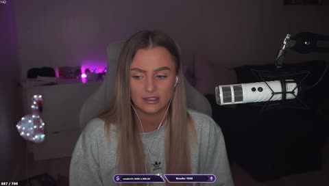 Lala b00bies