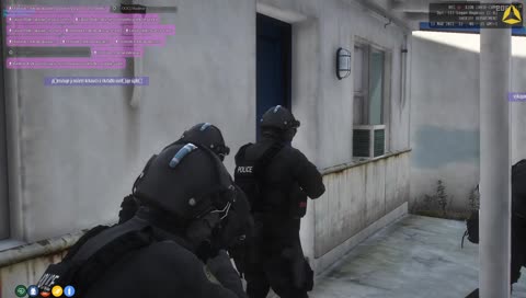 Logan Hopkins onetapnut Vladímirem Krylovem