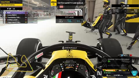 Pit crew