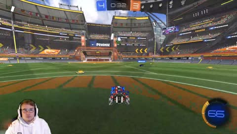 Here comes Mikkelblue