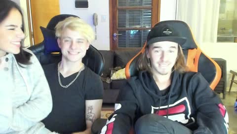 IRL con @tomasetcheverry y @marticejas se pica..