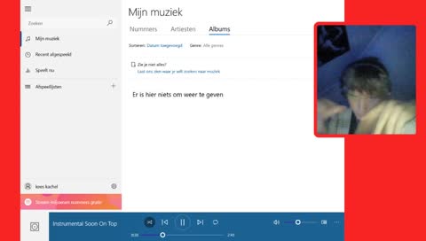 Wie wilde niet mike zn kleren vouwen??