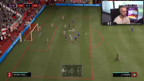 Desailly che si scansa XDDDDDDDDDDDDDDDD