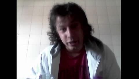 witness an argentinian man pour 14kg worth of sugar into his coffee then teleport 