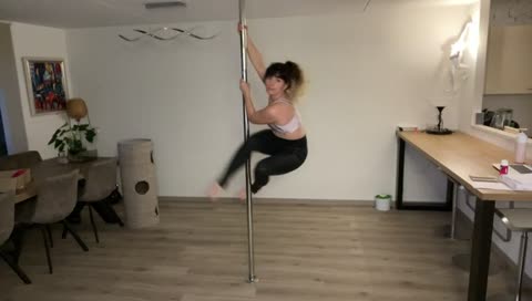 Barb with the spin dab!