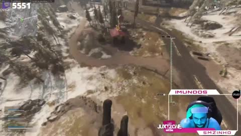 UFC Verdansk: trocação na mão no camp