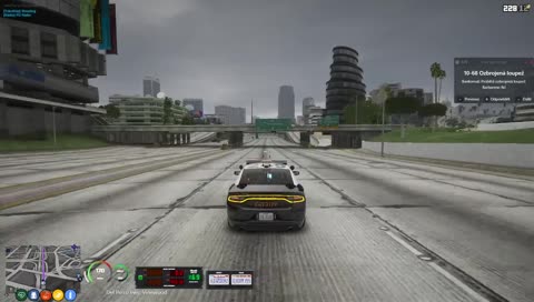 Logan Hopkins a 10-50 kvůli nepozornosti