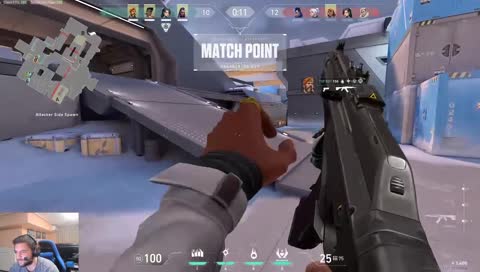 Τωρα θα παιξω ηρεμησε!!!