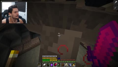 olha em cima na esquerdaaaaaaaaa pfv spamem