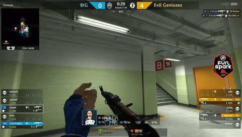 stanislaw (T) wins another 1vs2 post-plant situation