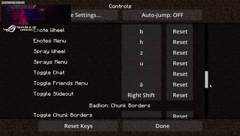 Basti zeigt seine Tastenbelegung
