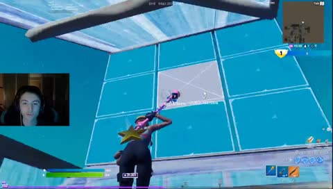 DIESER BLICK HAHAHHA
