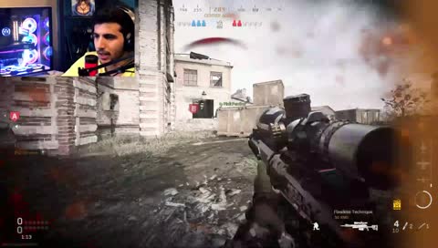 يأشر على الشاشه على اساس بو فيصل يشوف 