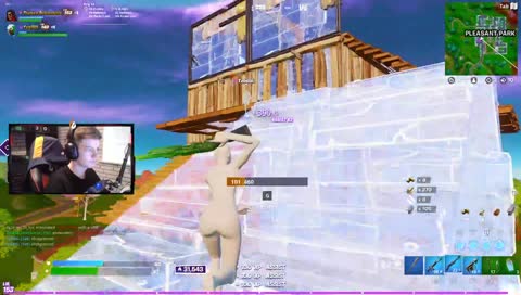 Nร
R MAN PRรVER AT TRYHARD, XD