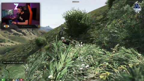 CHE CABBO PUNTI NONNO HAHAHAHA