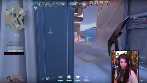 Baso klärt ihre Identität