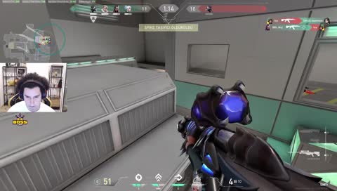 Panky Legoo'dan tek yiyor