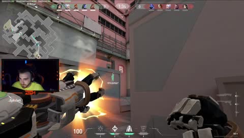 adamların baseye flash? (mape bak abi)