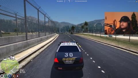 Rip cop morale (chasing Goofy in a Brioso)