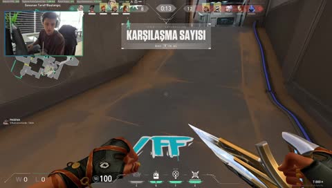 Berk telefonu fırlatıyor(Funny)