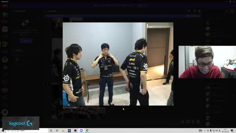 100%スパイギアが撮った - Twitch 100%スパイギアが撮った - Twitch