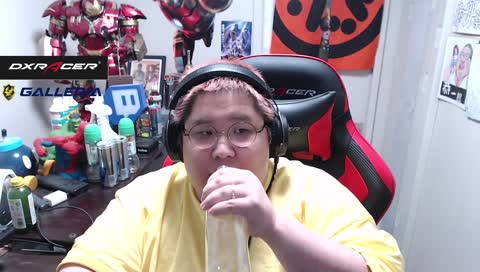 釈迦はDMFってずっと言ってる - Twitch 釈迦はDMFってずっと言ってる - Twitch