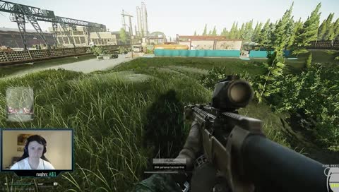 hey.... is that a guy on that hi.........