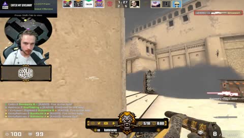 hipks playing like  me