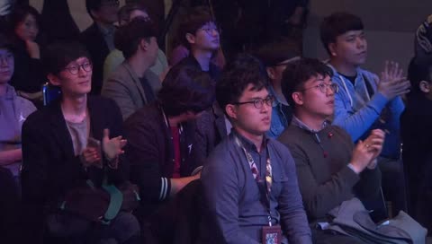 I'm at starcraft!