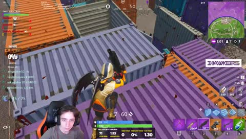 En ordenador la gente sabe jugar mejor mami