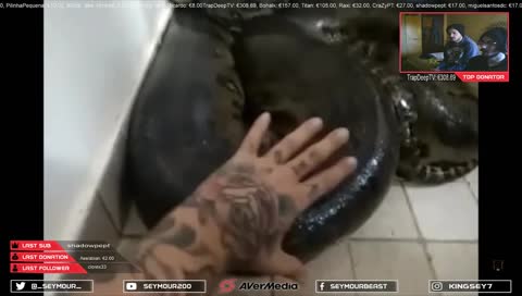 cabeca virada pra ele