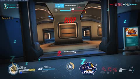 انحرق بيته و يلعب : )