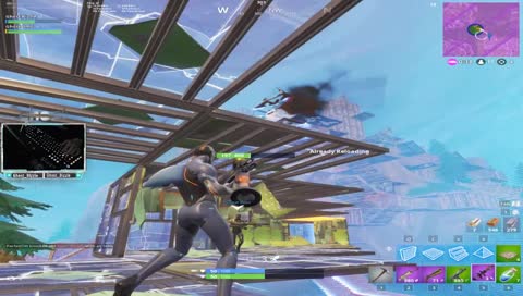 Gets 4 kills, doesnt even realize it.